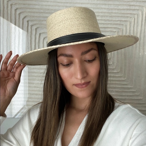 Leah Palma Wide Flat Brim cordobes Hat - Picture 7 of 11